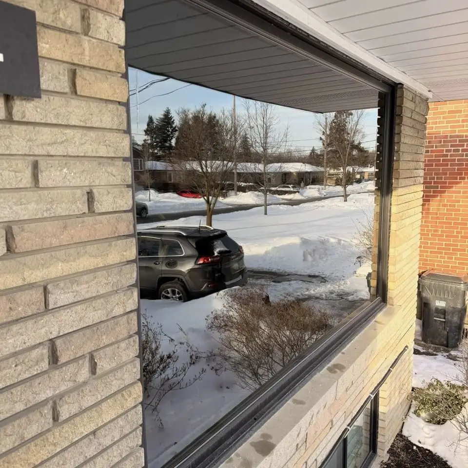 Finished residential glass replacement from outside