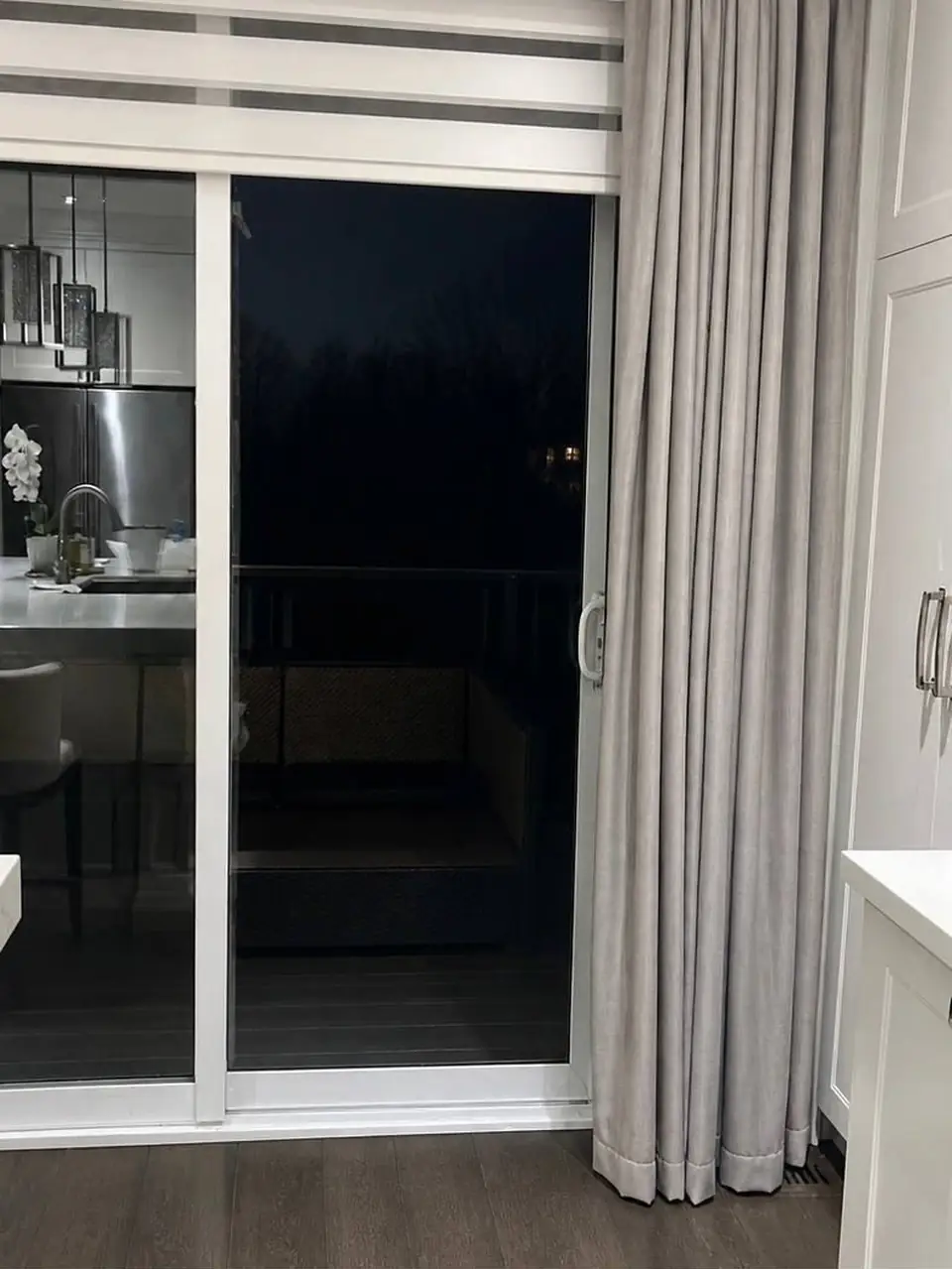 Patio slider glass replaced in East Gwillimbury with the existing frame kept in place