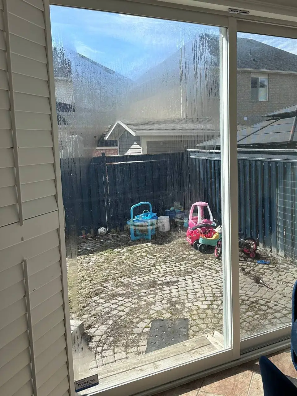 Fogged patio door glass in Markham before replacement