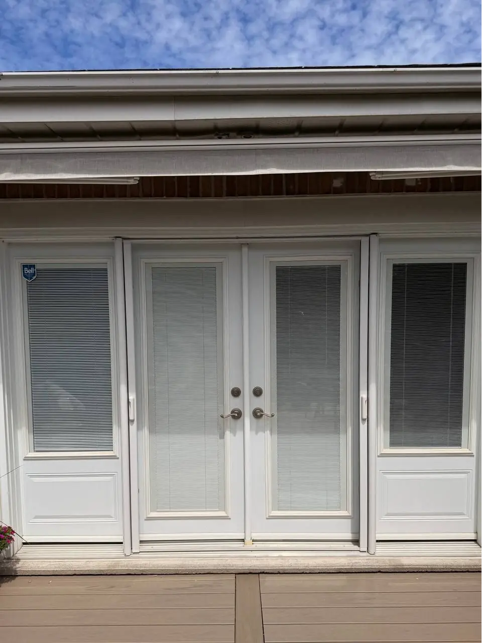 Halton Hills garden door after replacement glass with built-in blinds was installed